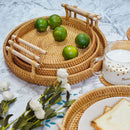 Bandeja de Rattan Redonda com Cabo de Madeira | Servir Pão, Frutas e Petiscos com Estilo